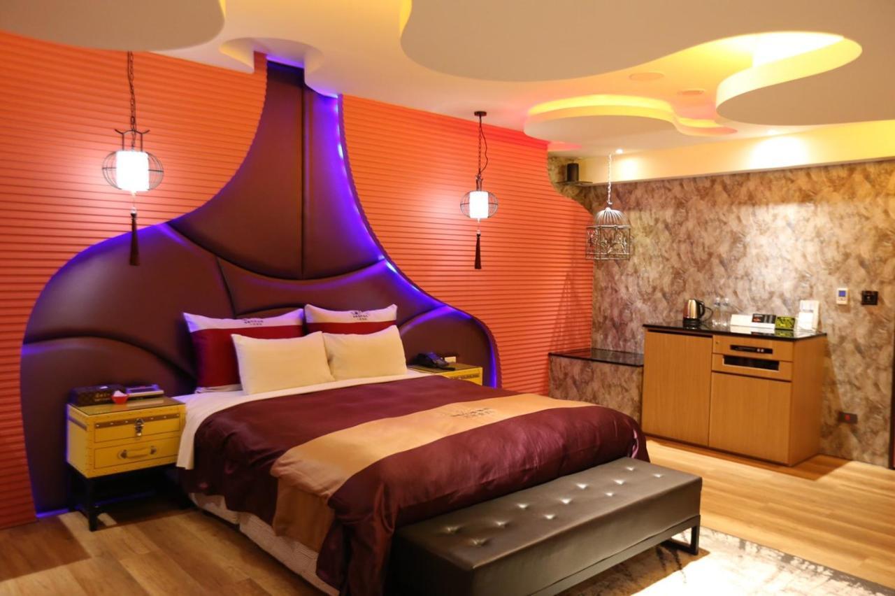 Yosemite Motel - Taiyuan Branch Taichung Exterior foto